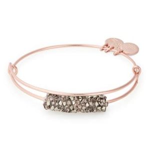 Fine Rocks Charm Bangle